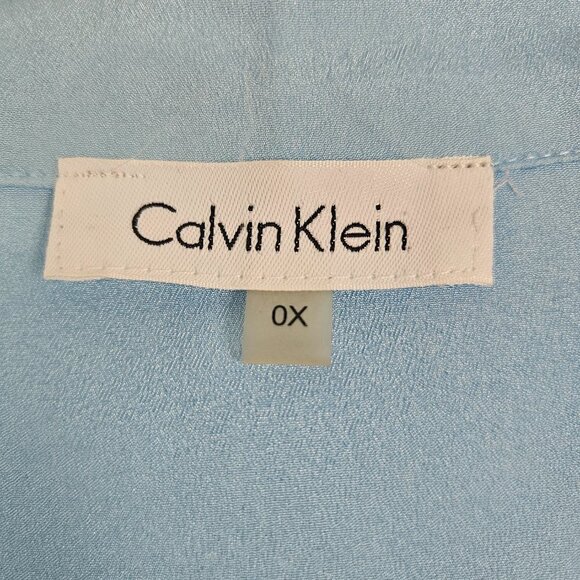 Calvin Klein Abstract Ombre Print Military Style Split V Neck Button Front Top - Picture 2 of 5